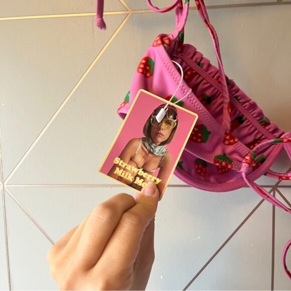 NWT Strawberry Milk Mob Fragola Bikini Top XXL Bottoms L - Picture 6 of 14